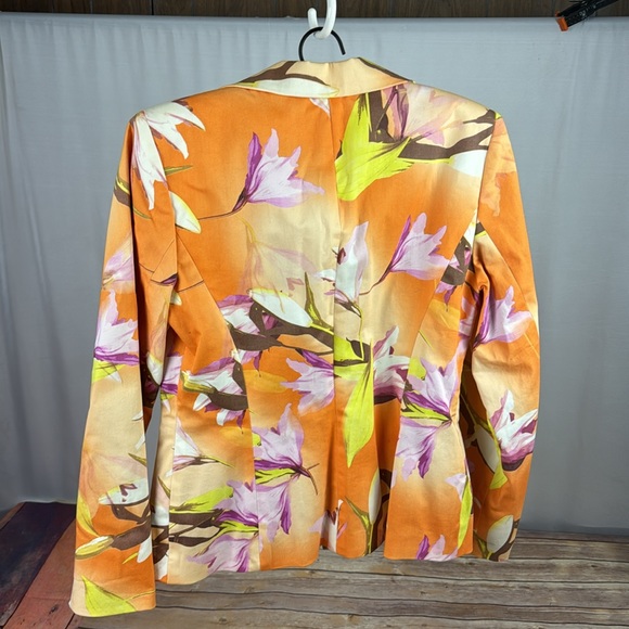 4 orange floral designer blazer - Picture 2 of 3